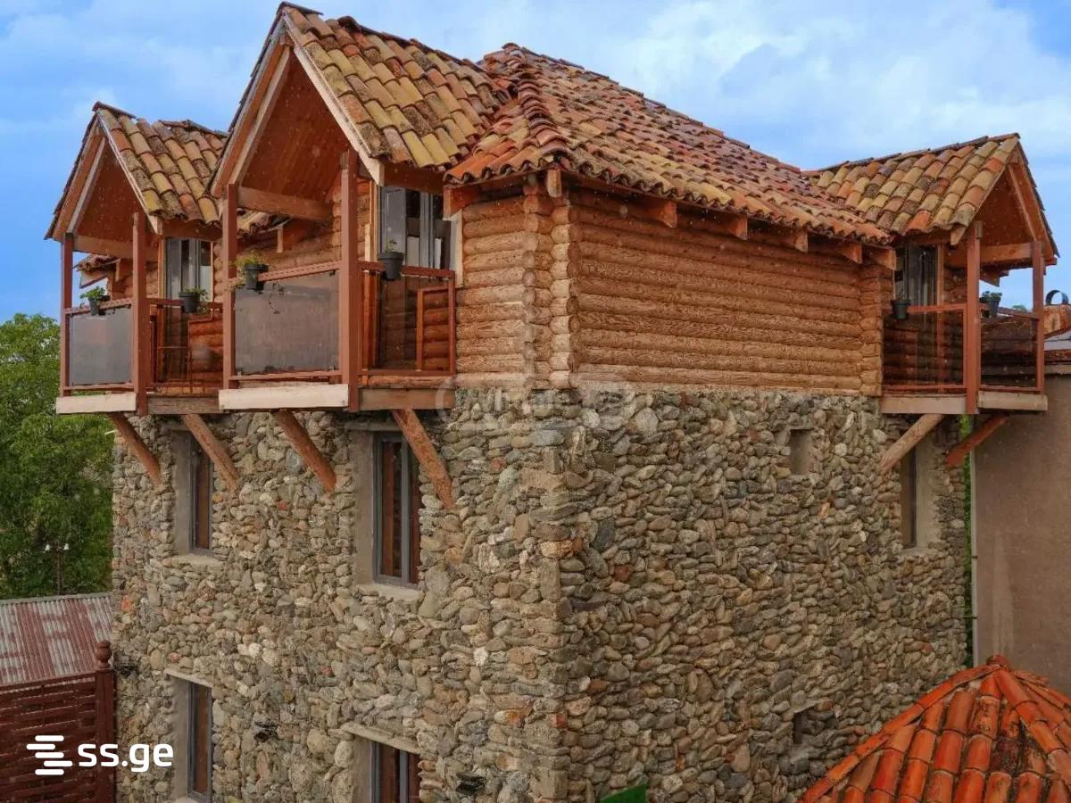 10 Room Hotel For Sale view 1