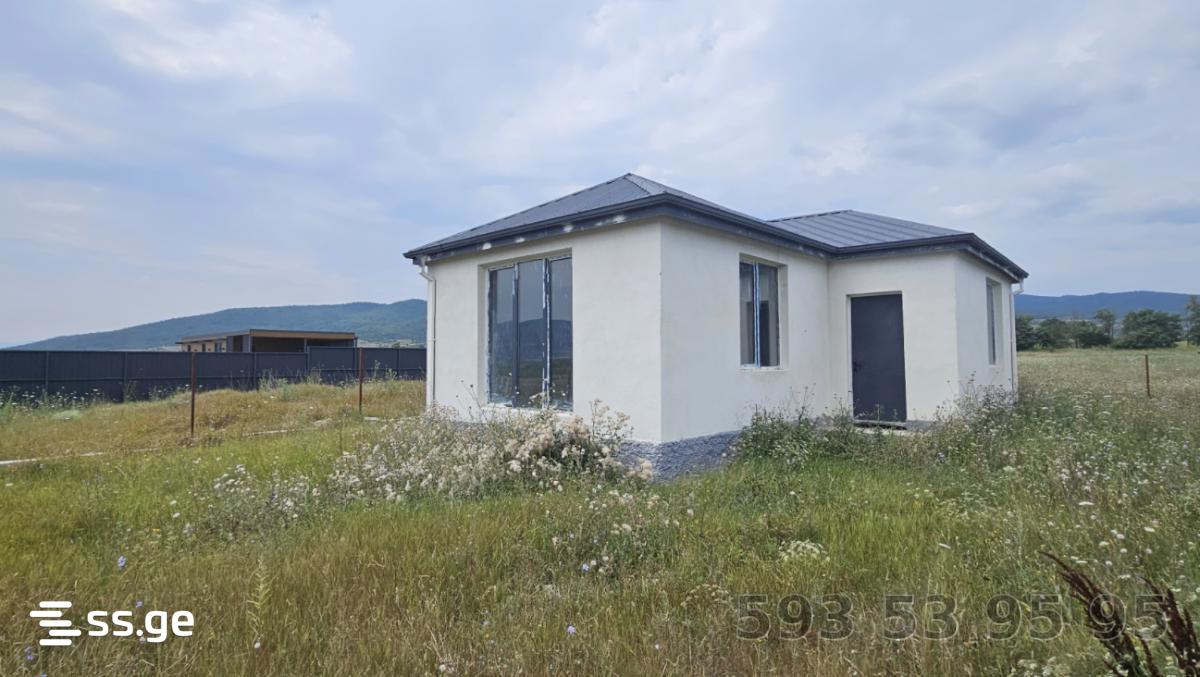 3 Room Private House For Sale view 8