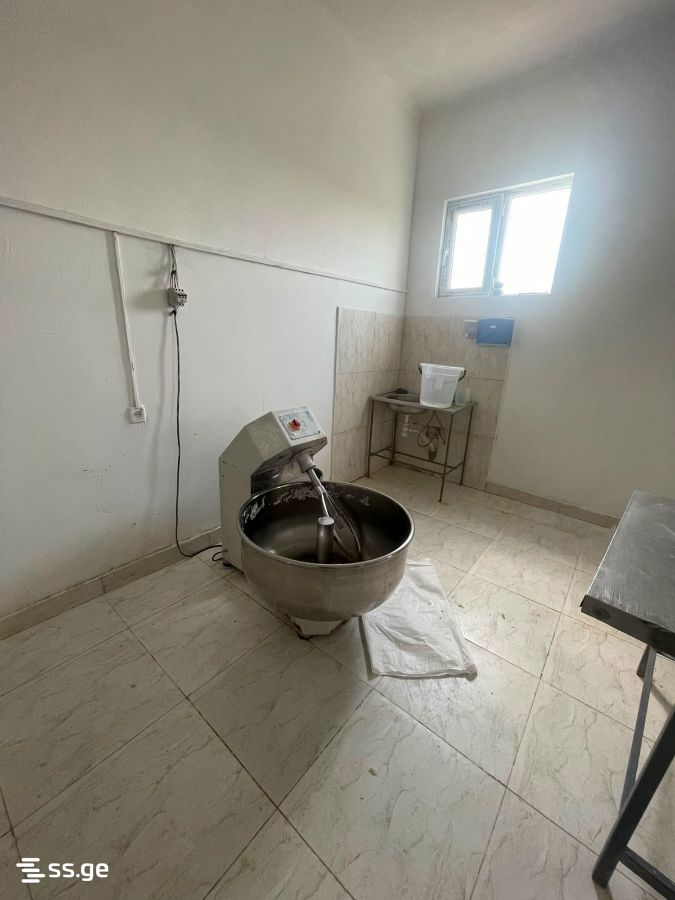 Commercial Space For Rent. Krtsanisi view 4