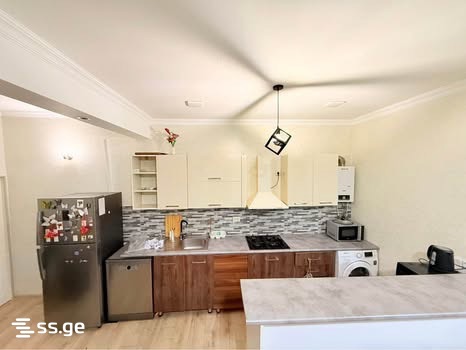 4 Room Private House For Sale view 8