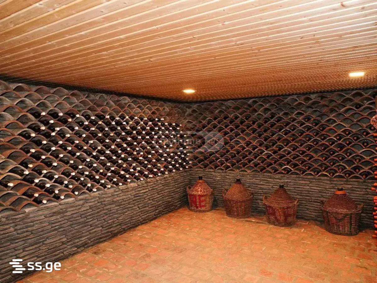 10 Room Hotel For Sale view 12