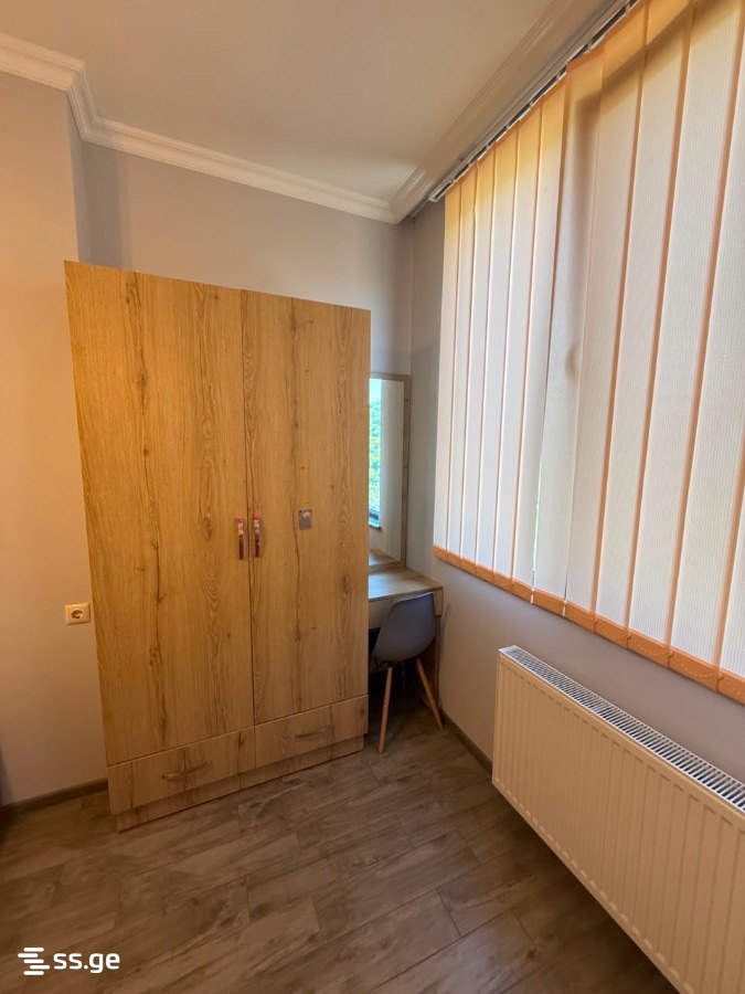 3 Room Flat Daily Rent. Chaqvi view 7