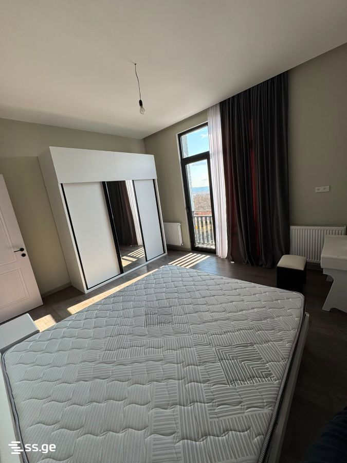 5 Room Private House For Sale view 9
