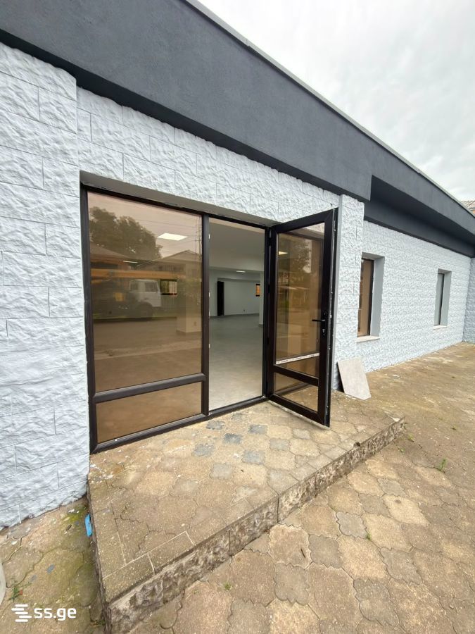 Commercial Space For Rent. Poti view 1