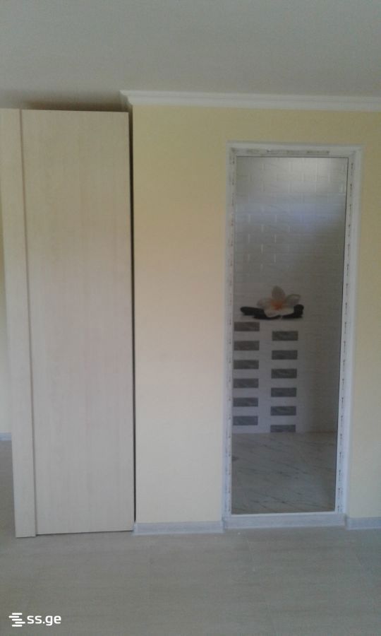 1 Room Private House For Sale view 8