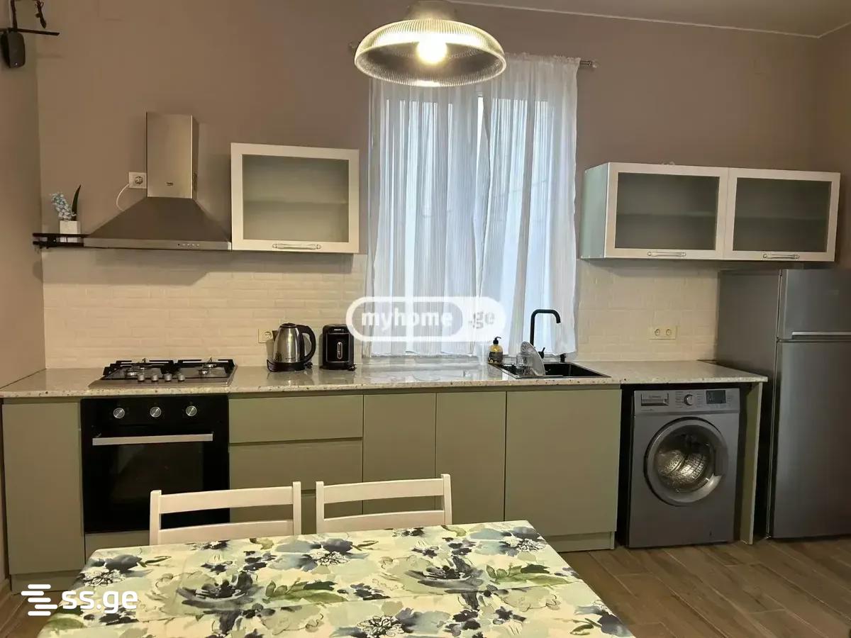 6 Room Private House For Rent. Batumi view 8