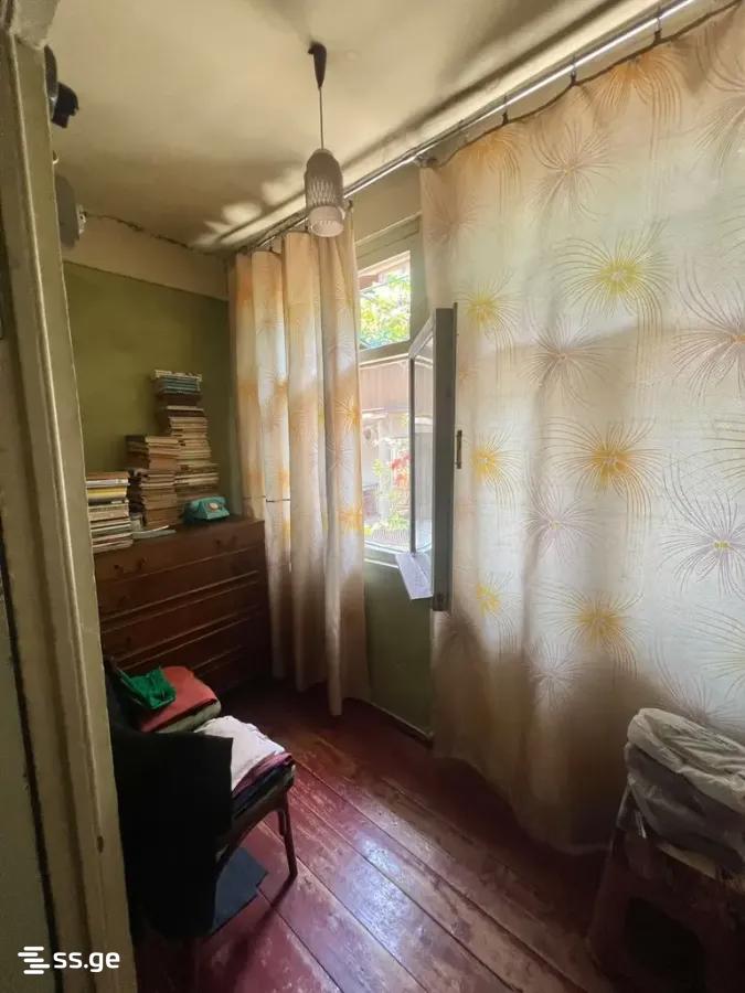 3 Room Private House For Sale view 10