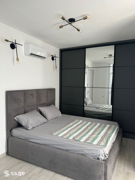 2 Room Flat For Sale view 3