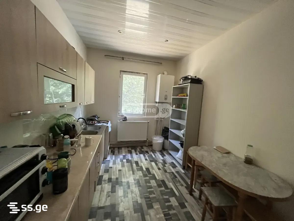 8 Room Private House For Rent. Kiketi view 3