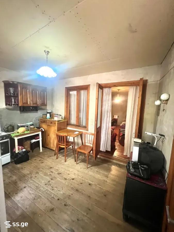 3 Room Private House For Sale view 5