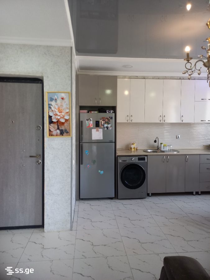 3 Room Flat For Sale view 4