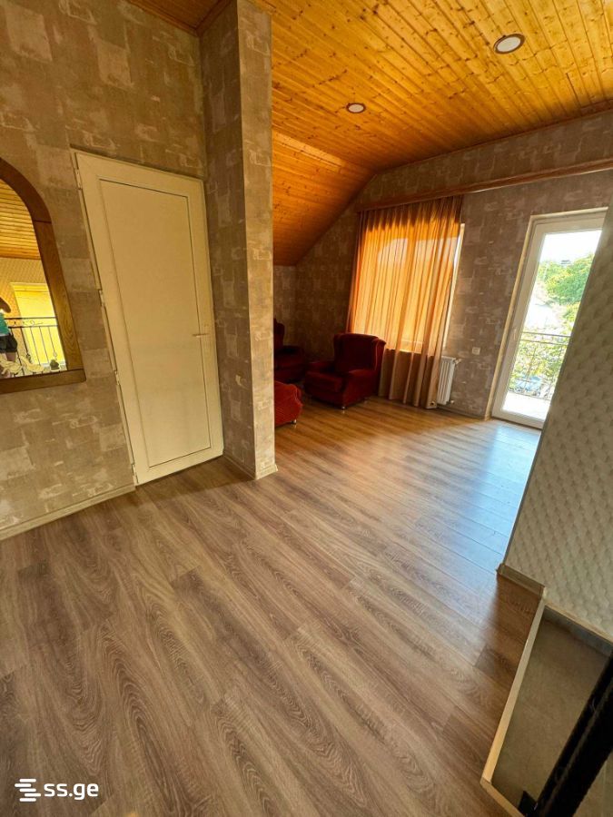 7 Room Summer Cottage For Rent. Saguramo view 10