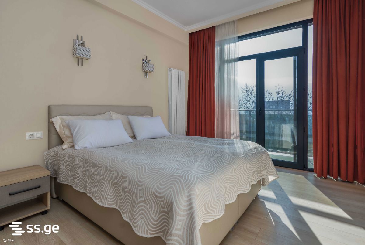 12 Room Summer Cottage For Rent. Saguramo view 6