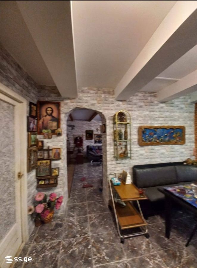 4 Room Private House For Sale view 14