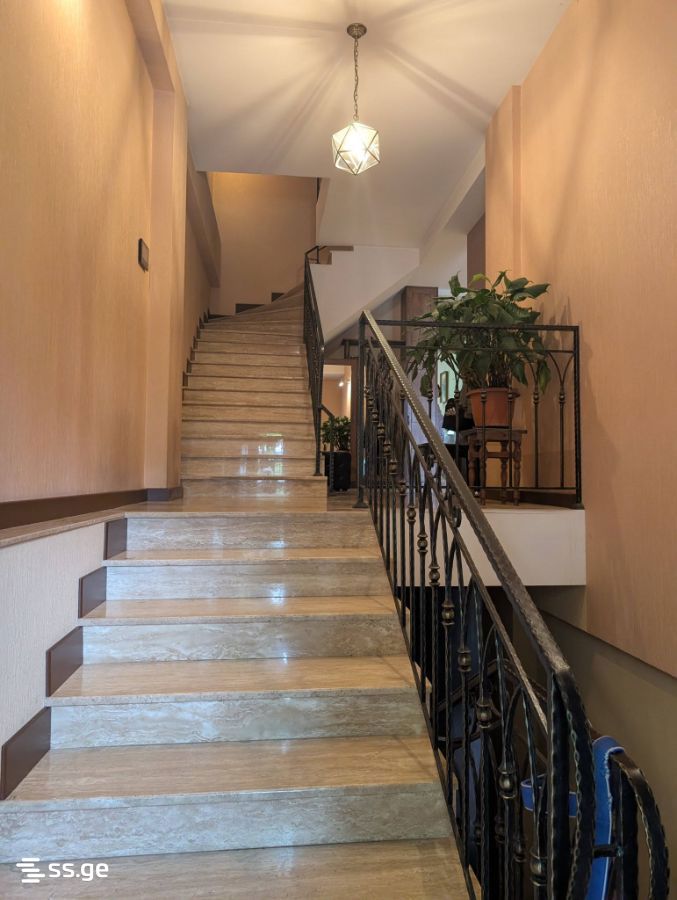 7 Room Private House For Sale view 7