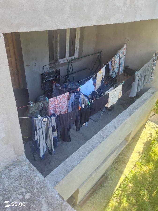 8 Room Private House For Sale view 5