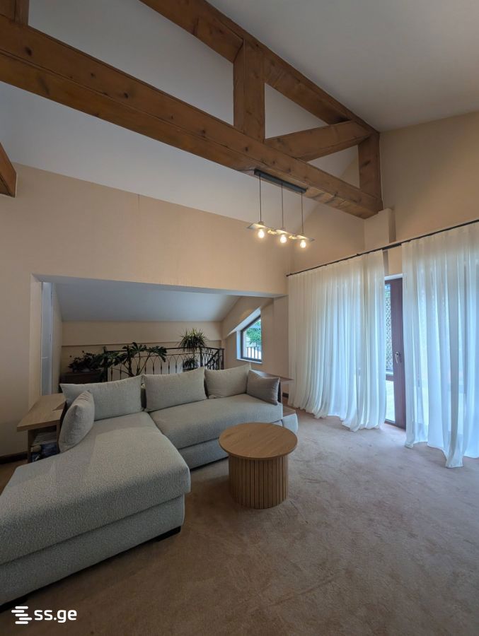 7 Room Private House For Sale view 8