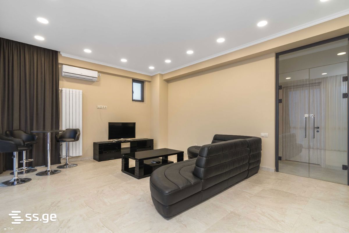 12 Room Summer Cottage For Rent. Saguramo view 2