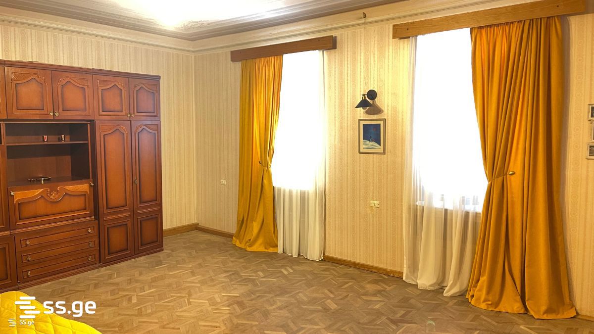 6 Room Summer Cottage For Rent. Saguramo view 2