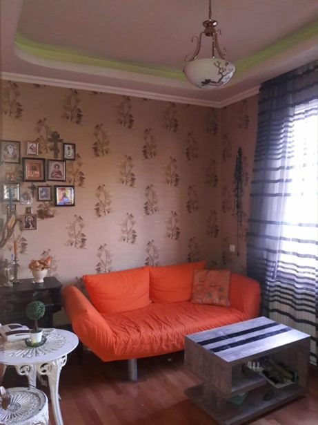 4-room apartment, Lilo