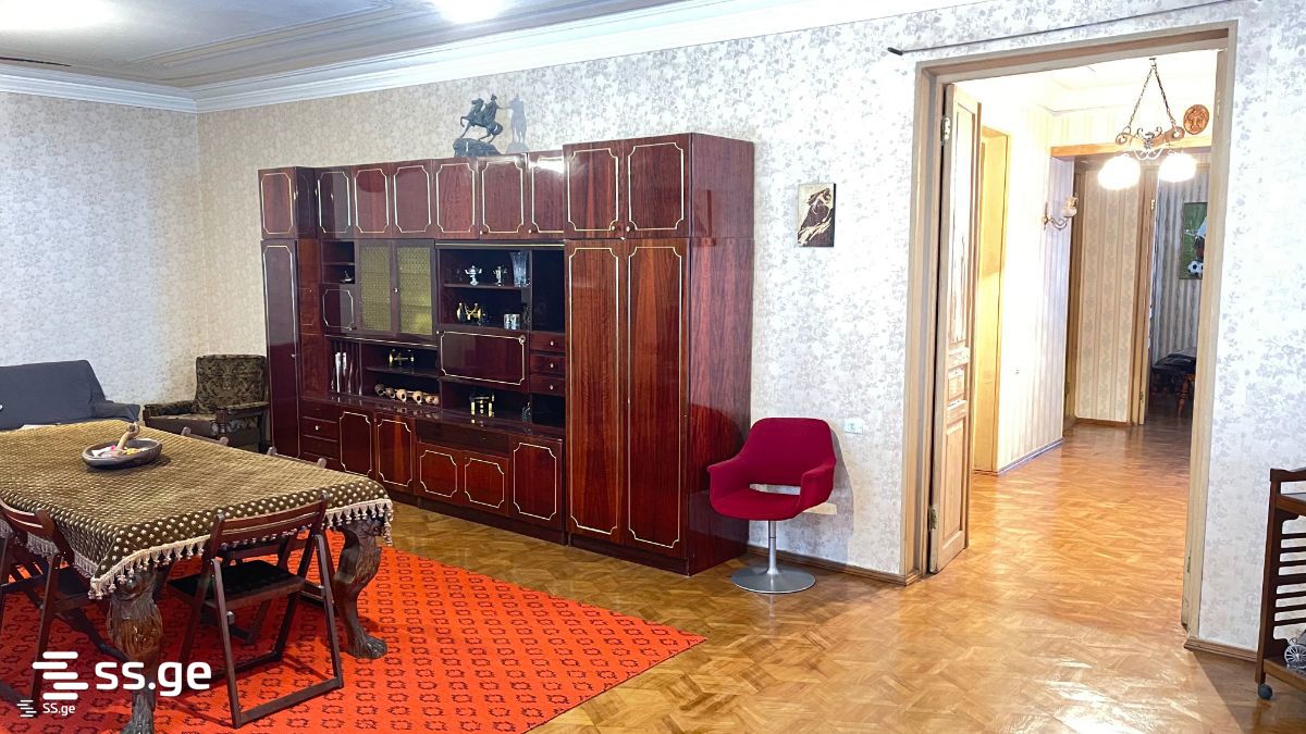 6 Room Summer Cottage For Rent. Saguramo view 11