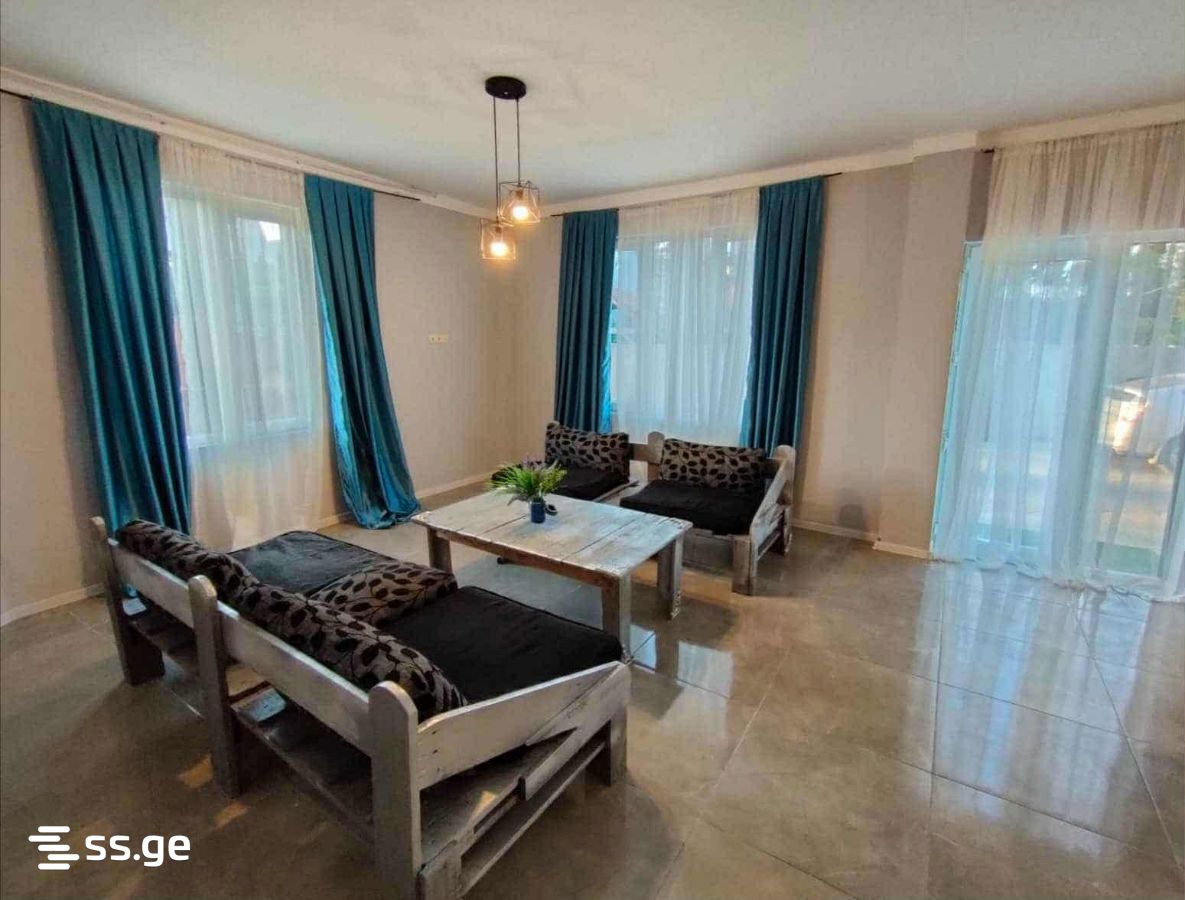 11 Room Hotel For Sale view 3