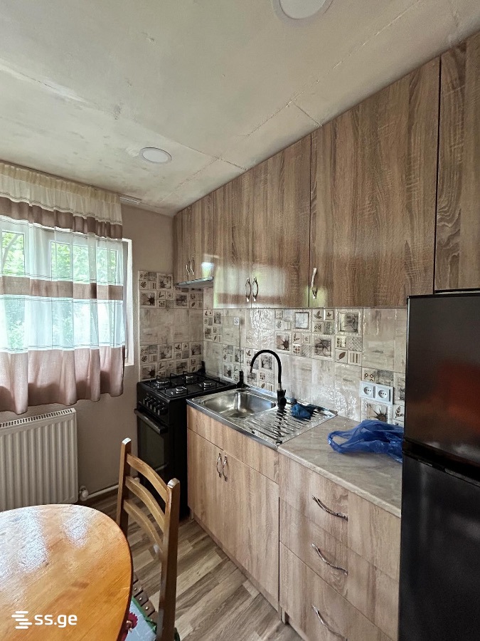3 Room Private House For Rent. Rustavi view 5