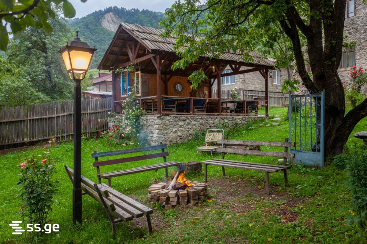 2 Room Apartment Daily Rent In Mestia view 13