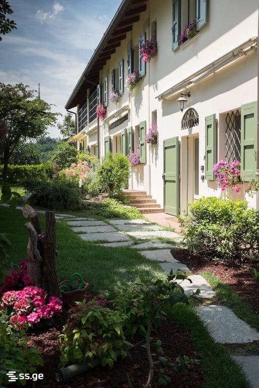7 Room Private House For Rent. Saguramo view 2