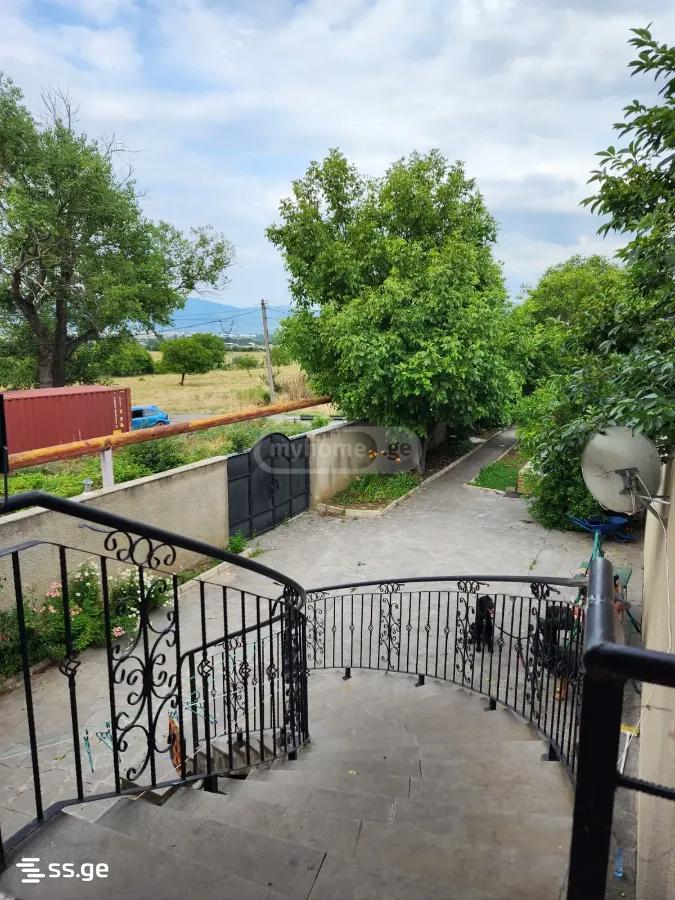 6 Room Summer Cottage For Rent. Tserovani view 3