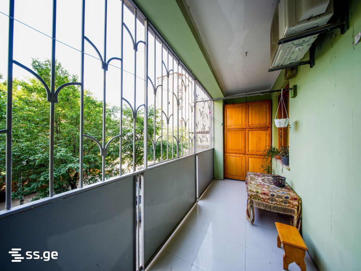 5 Room Hotel For Sale view 11