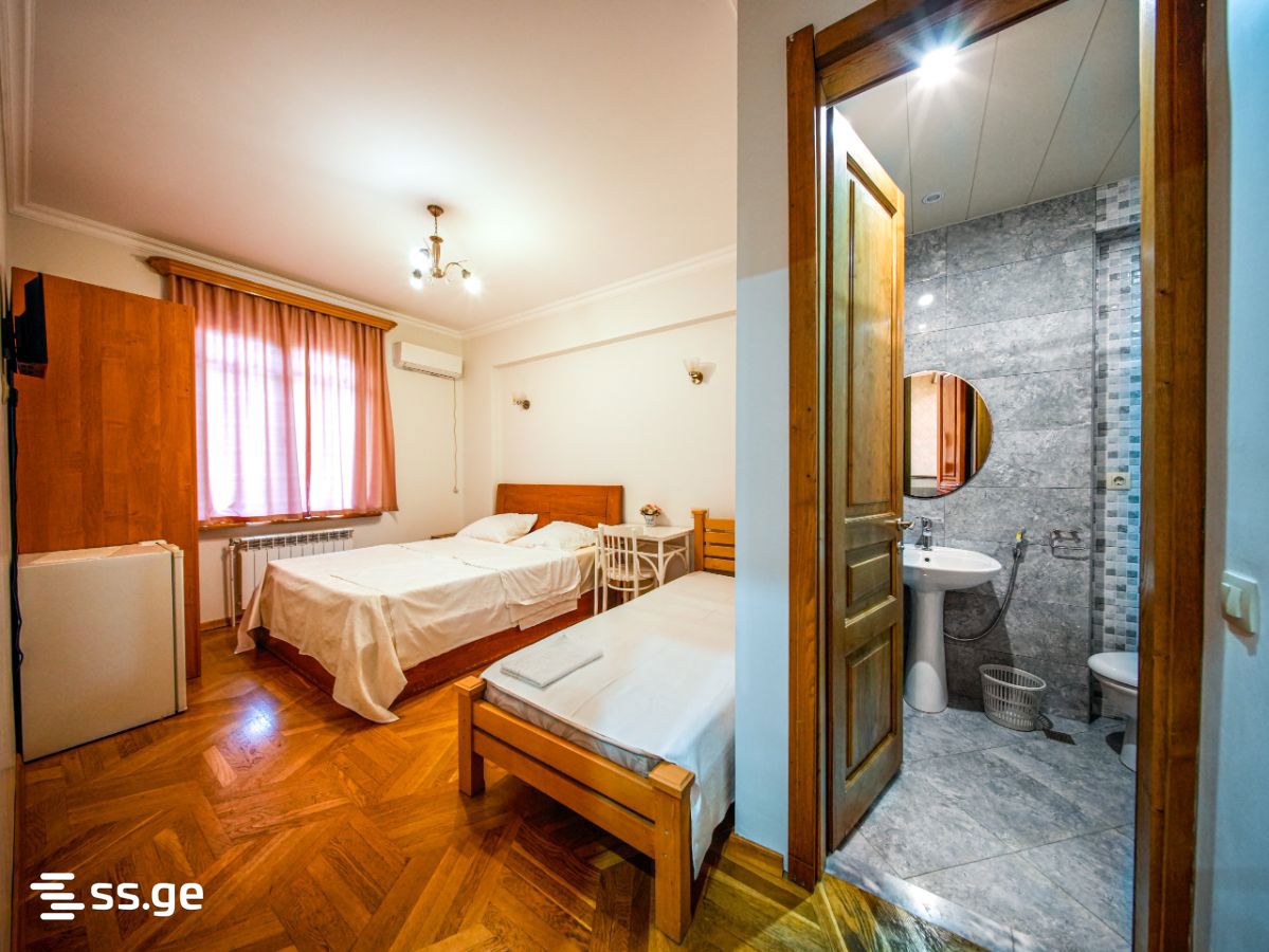 5 Room Hotel For Sale view 7