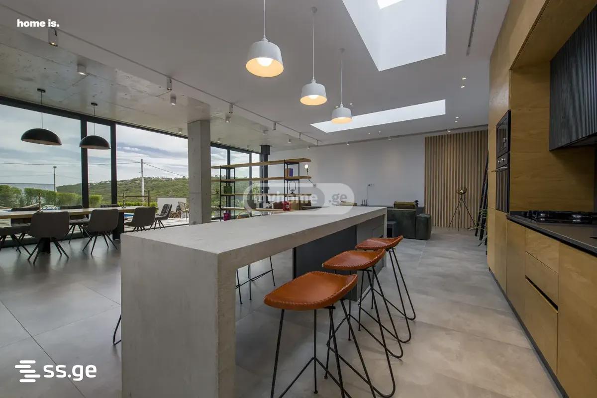 6 Room Private House For Sale view 7
