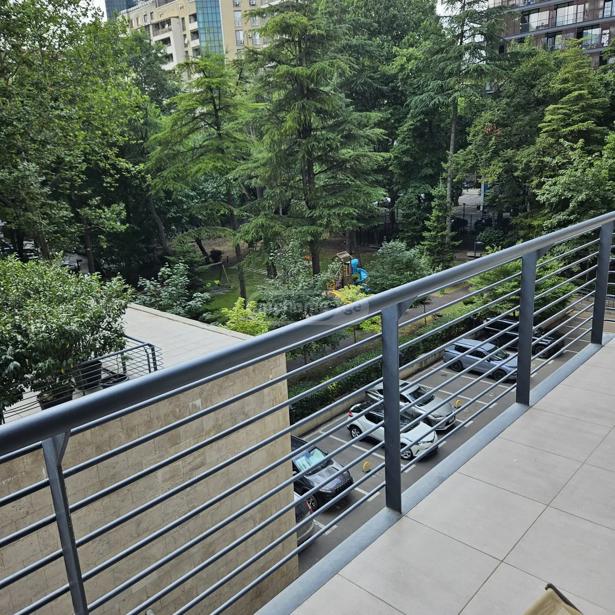 https://static.ss.ge/20260810/1_8e2d3adf-c864-4bd7-869a-9f9973dff631_Thumb.jpg