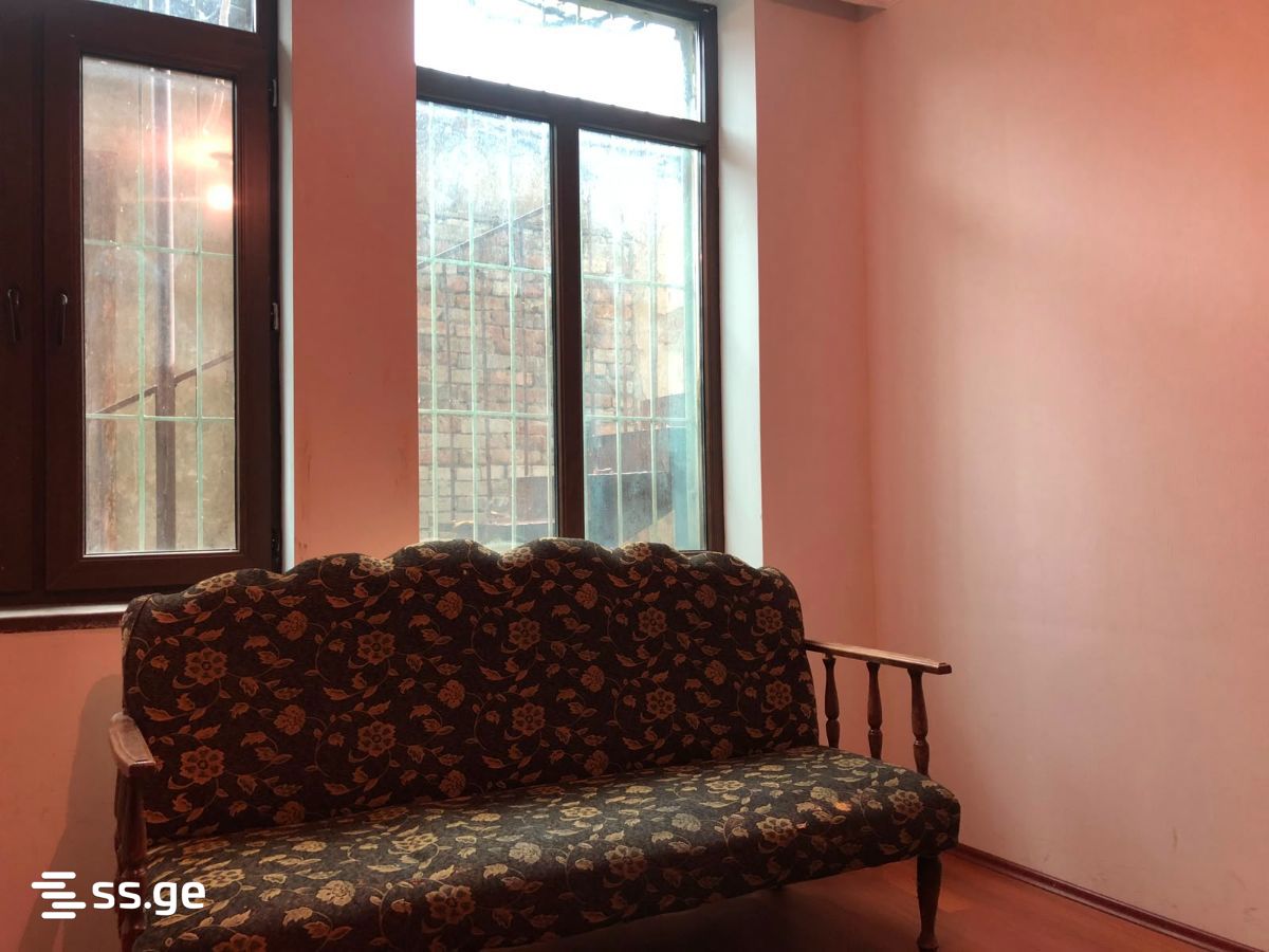 2 Room Private House For Rent. Kutaisi view 3