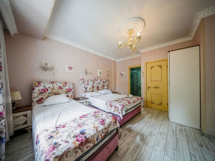 https://static.ss.ge/20260811/0_7080fa49-8d53-419f-bf6f-85cf2a417a29_Thumb.jpg