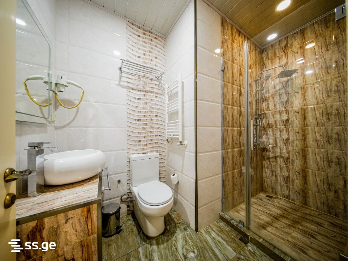 10 Room Hotel For Sale view 14