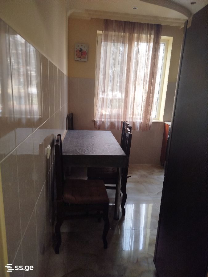 3 Room Flat For Sale view 9