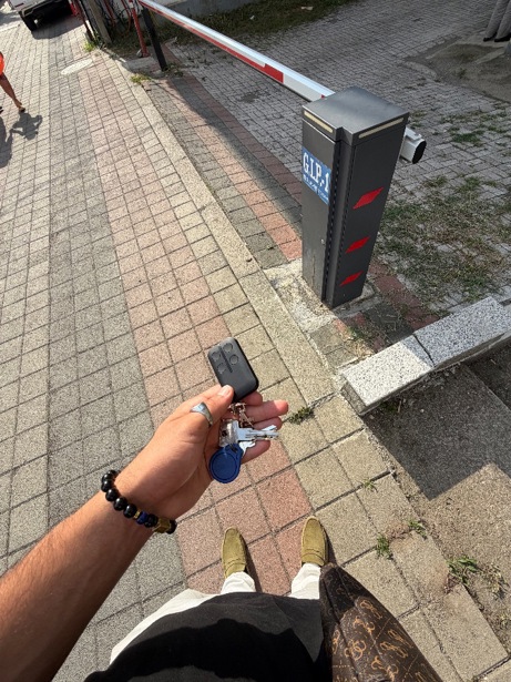 https://static.ss.ge/20260811/6_f270d1b3-c231-483e-b29f-fd1a6759671f_Thumb.jpg