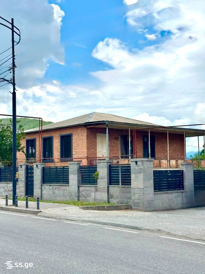 8 Room Private House For Rent. Ambrolauri view 1