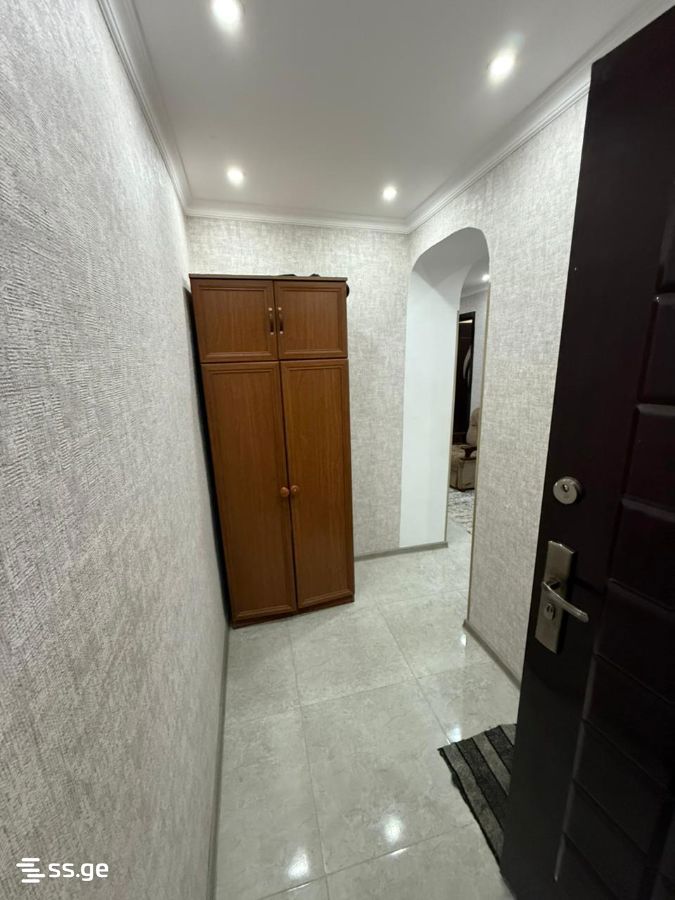 3 Room Flat For Sale view 5