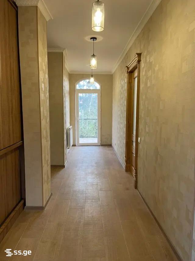 8 Room Summer Cottage For Rent. Makhindjauri view 5