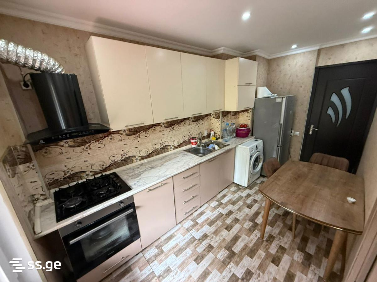 3 Room Flat For Sale view 8