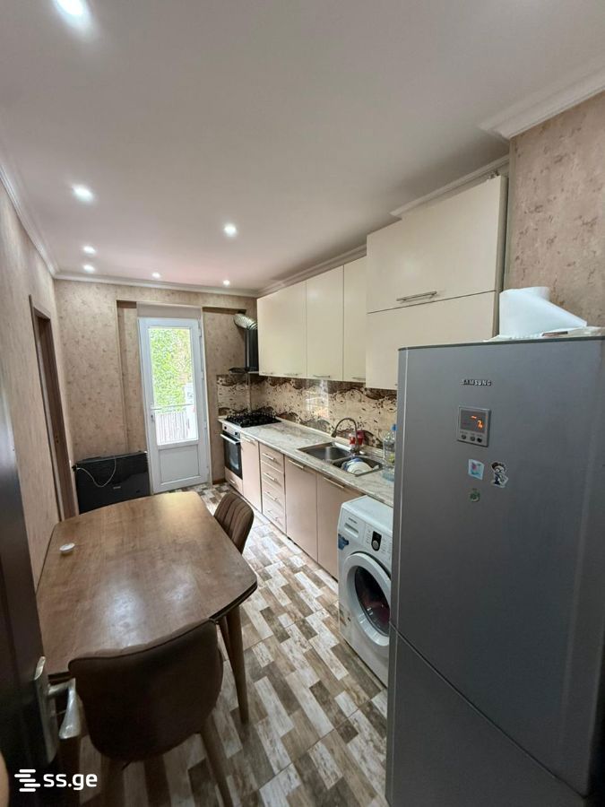 3 Room Flat For Sale view 11