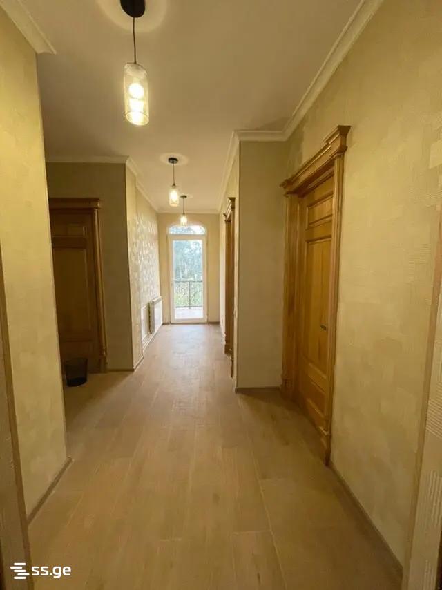 8 Room Summer Cottage For Rent. Makhindjauri view 9