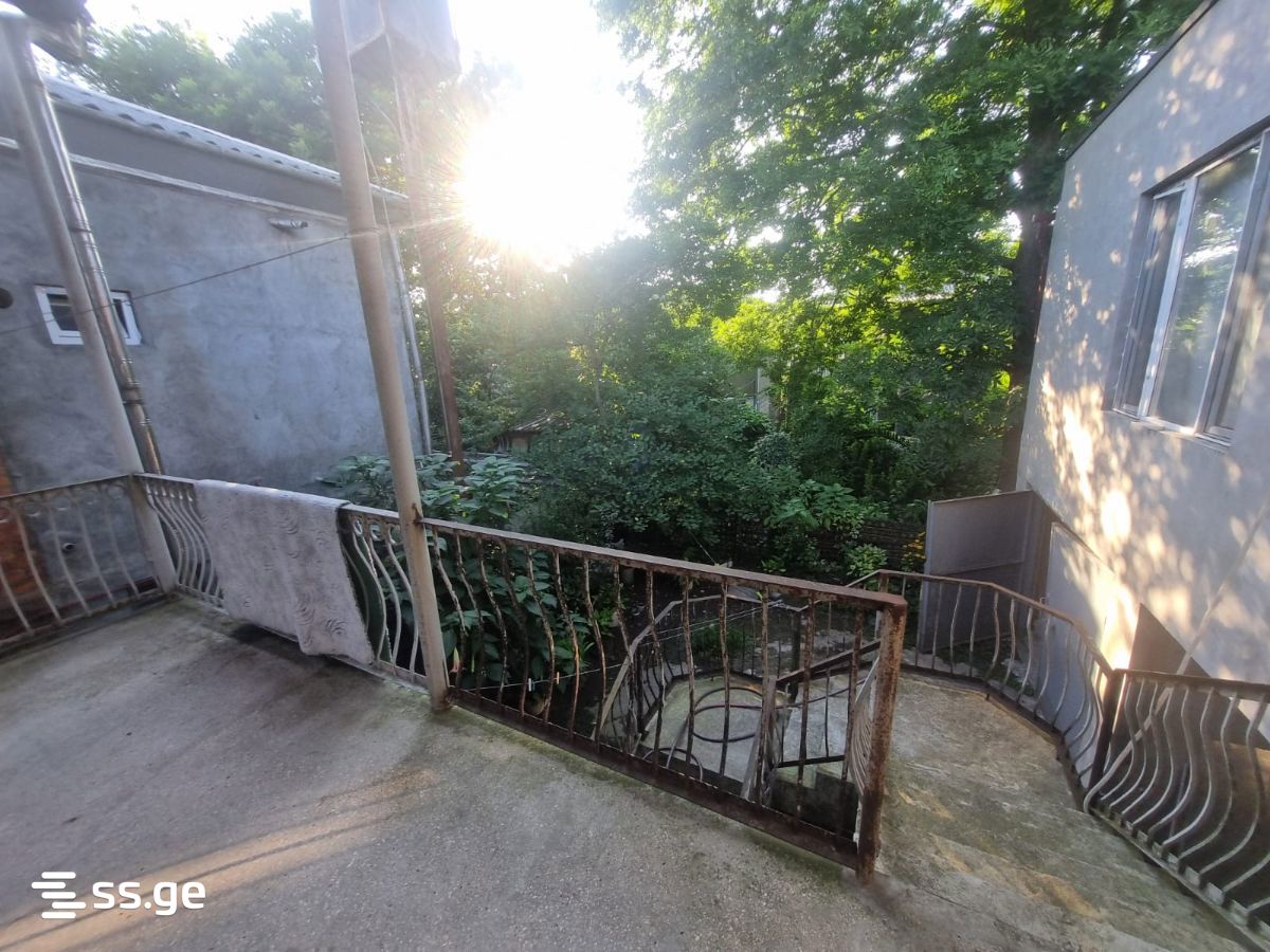 4 Room Private House For Rent. Poti view 11