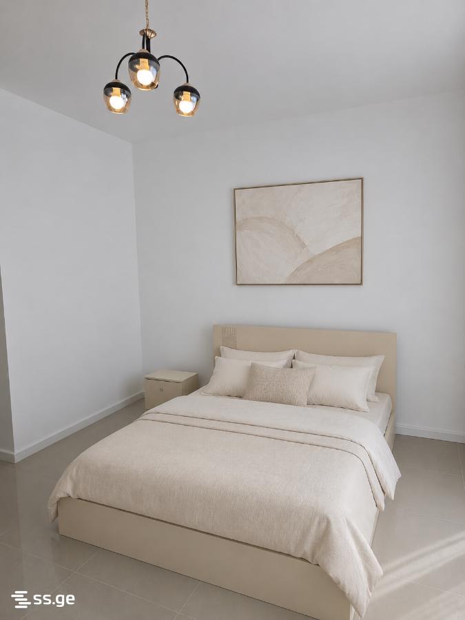 4 Room Flat Daily Rent. Ureki view 2