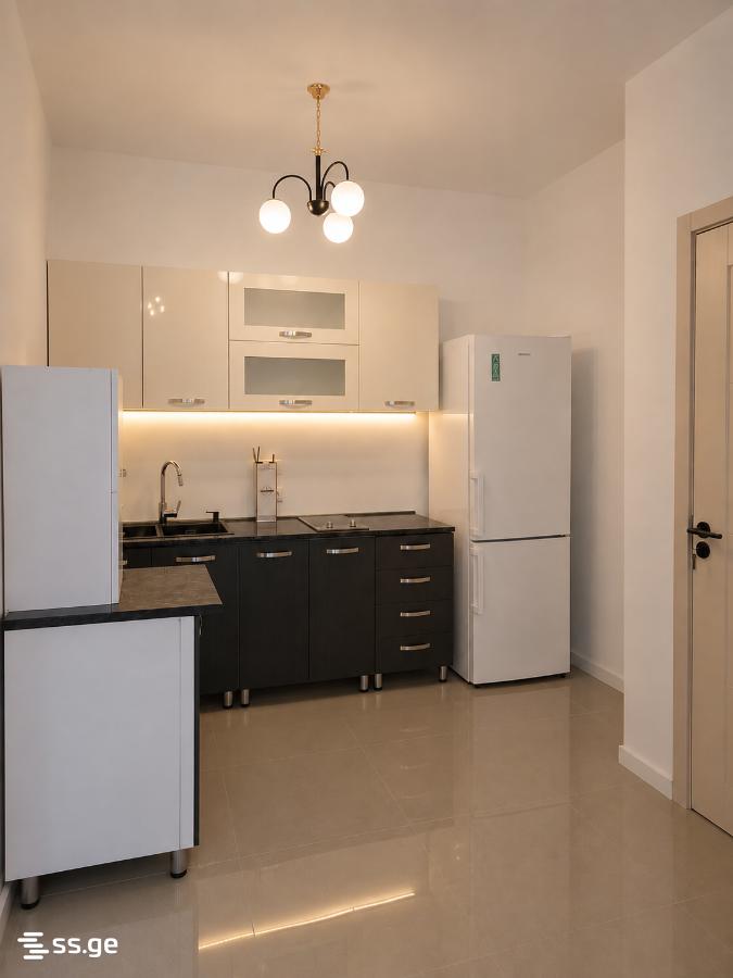 4 Room Flat Daily Rent. Ureki view 4
