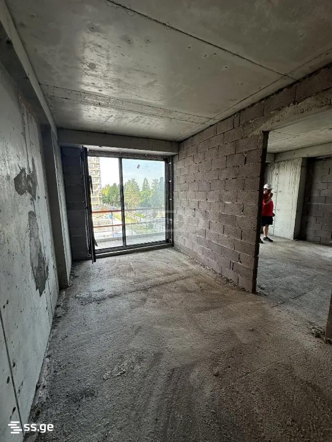 3 Room Flat For Sale view 3