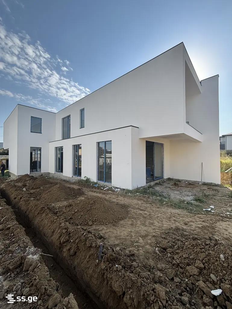6 Room Private House For Sale view 15